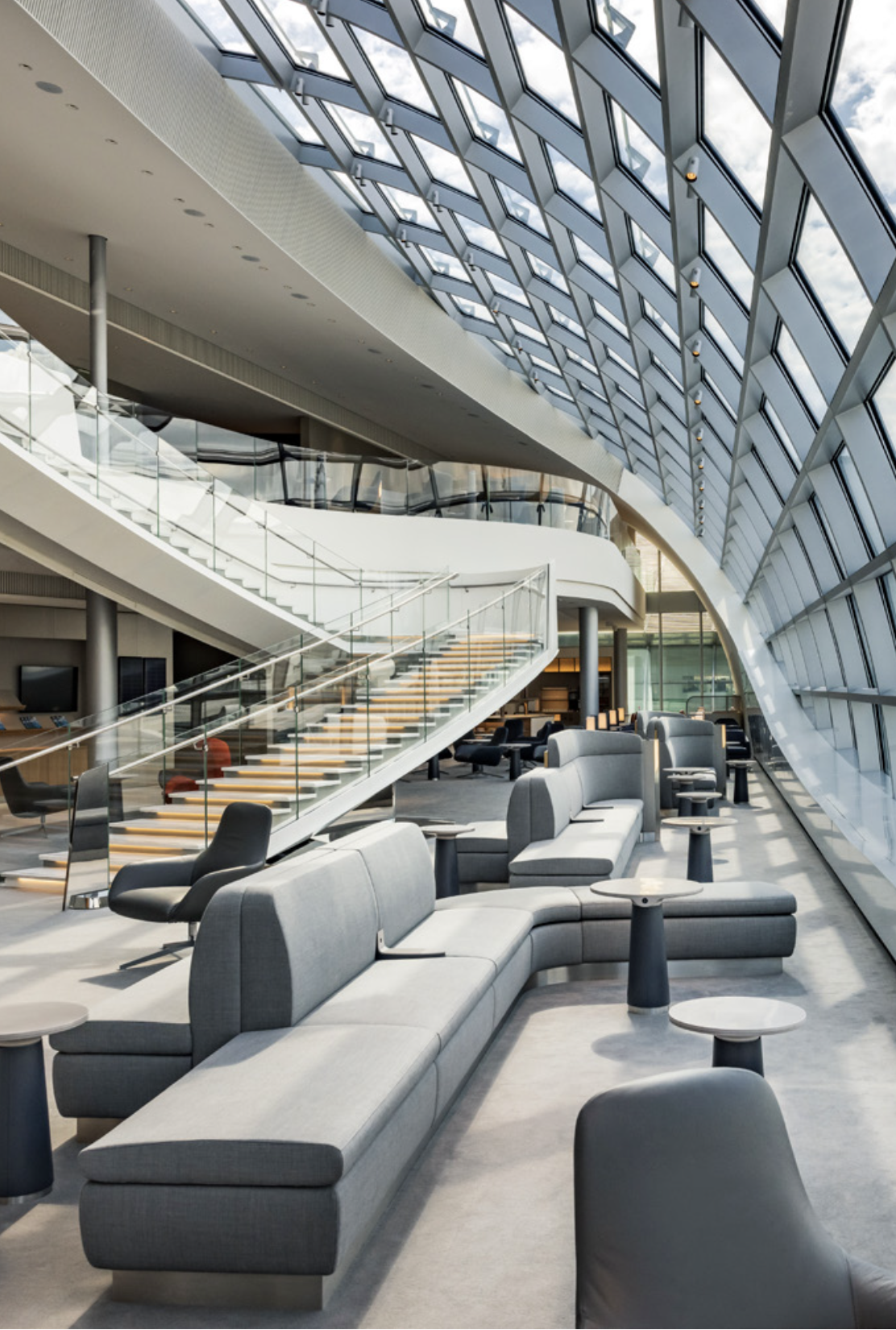Air france lounge at paris-charles de gaulle, terminal 2f, designed by jouin manku. © air france.