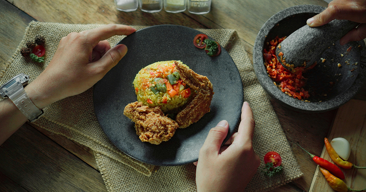 Global flavors, local success: A winning restaurant formula