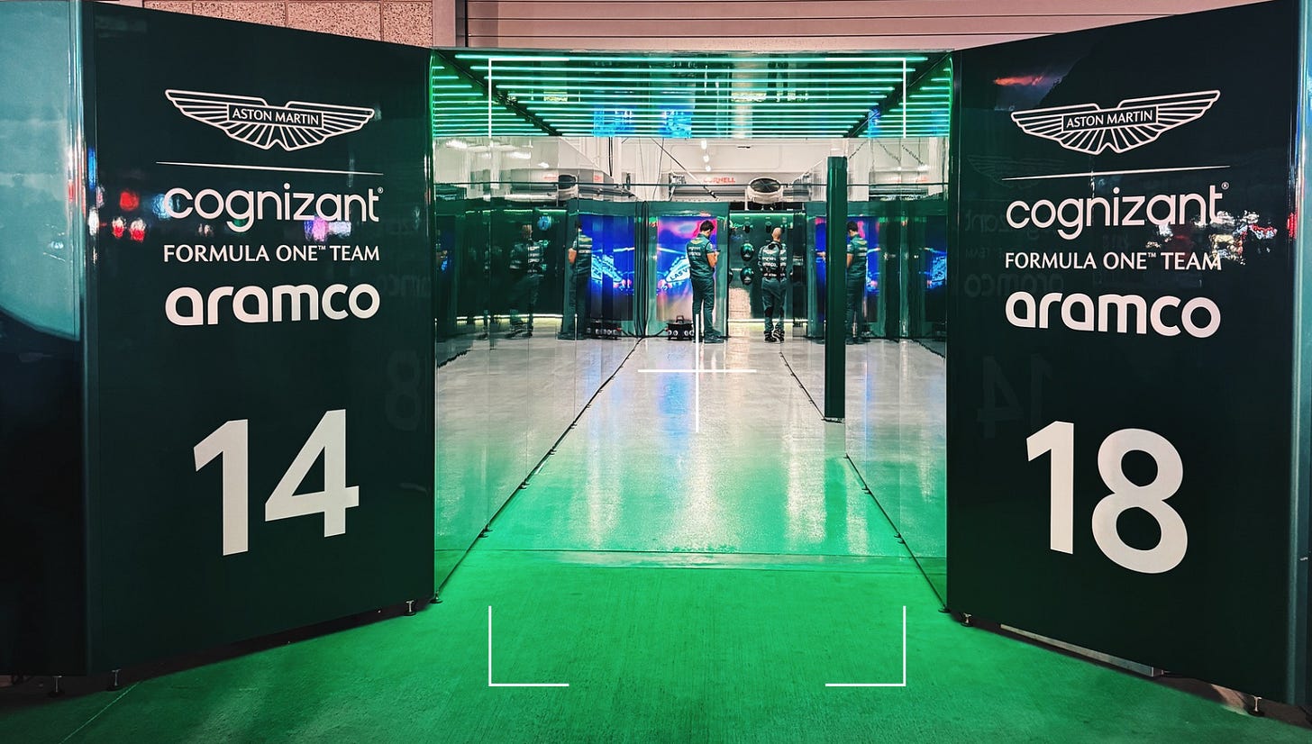 How Data Travels in F1