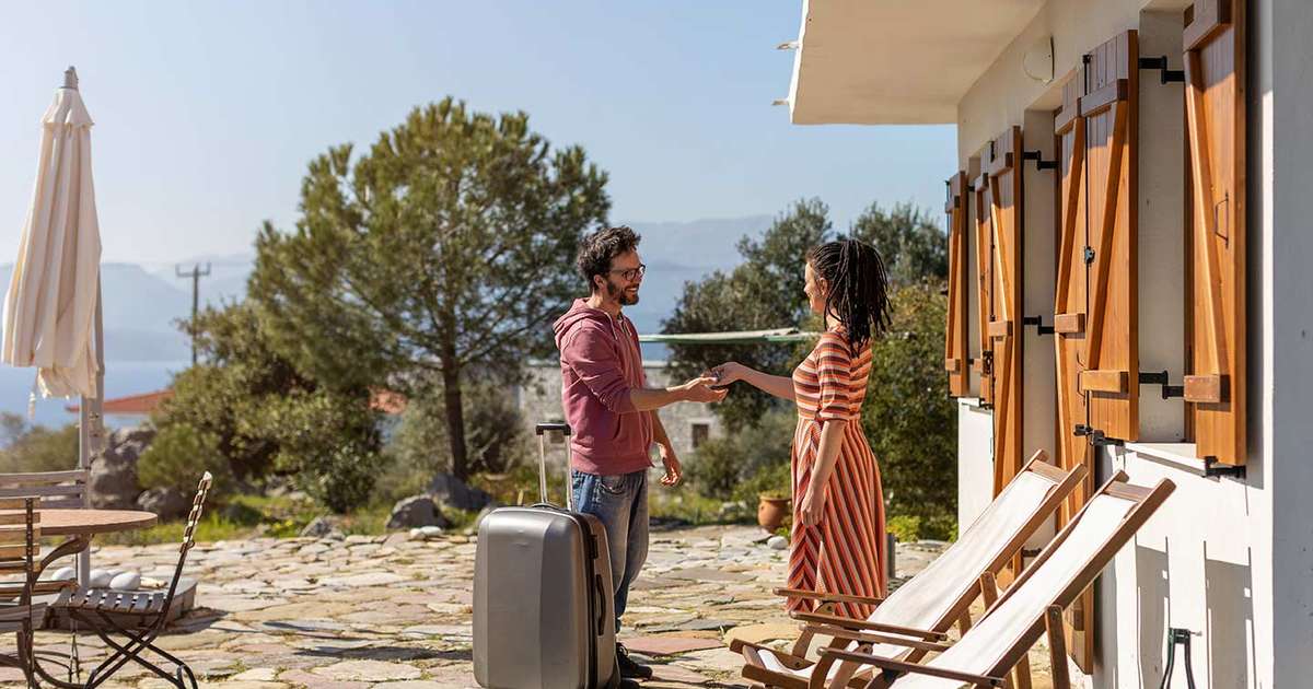 Airbnb Host Experience: What Happens When Work Enters Your Home