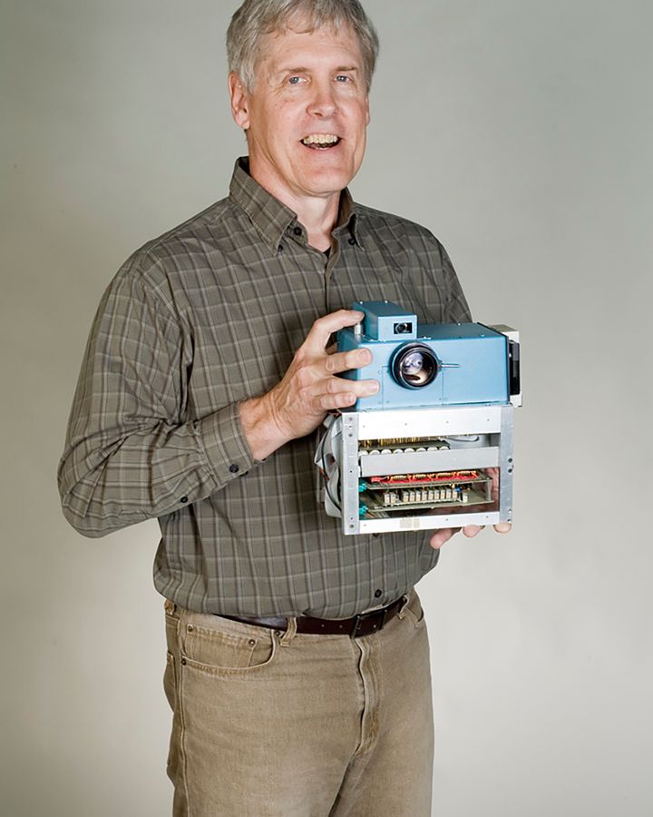 After inventing the camera in 1975, Sasson spent the rest of his Kodak career working on digital devices (Credit: Getty Images)
